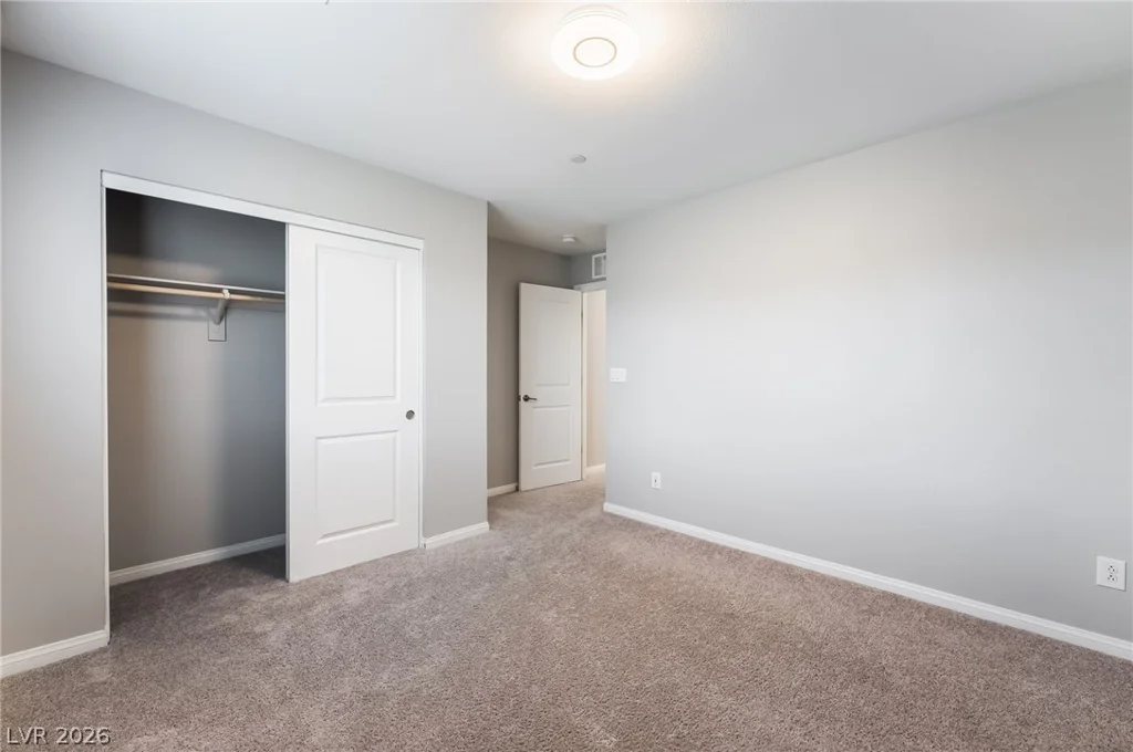 869 Greenspire, Henderson, NV 89011