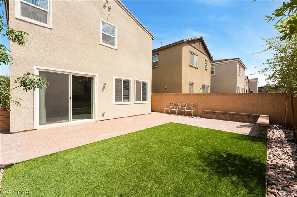 869 Greenspire, Henderson, NV 89011