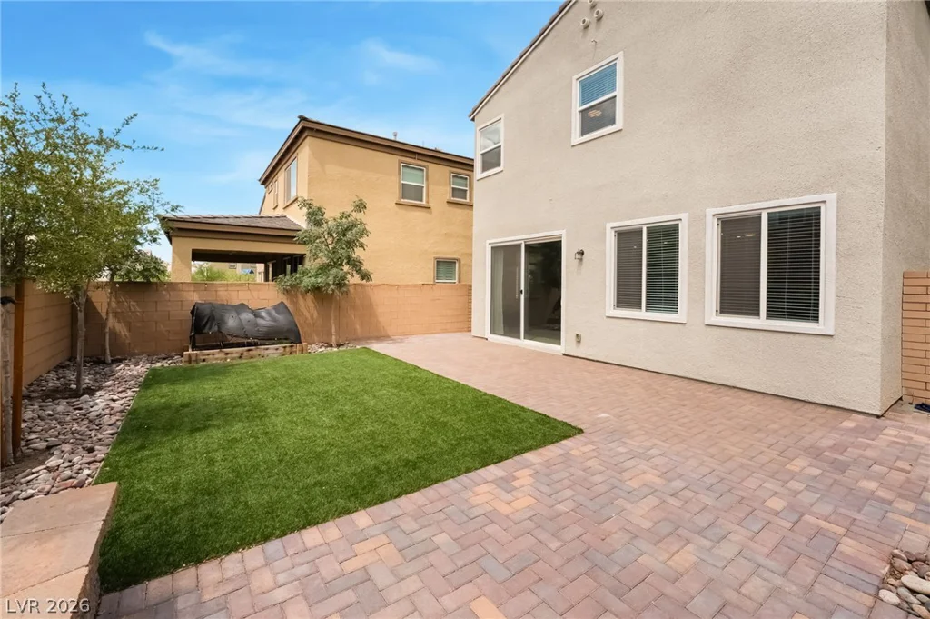 869 Greenspire, Henderson, NV 89011