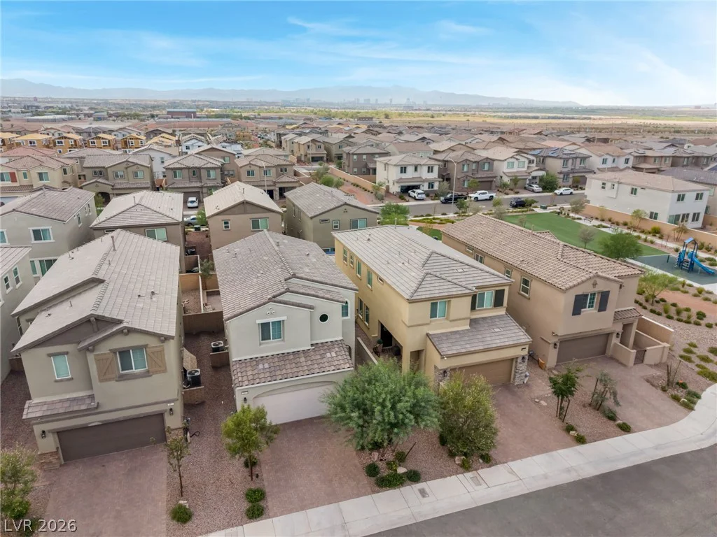 869 Greenspire, Henderson, NV 89011