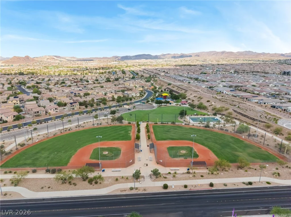 869 Greenspire, Henderson, NV 89011