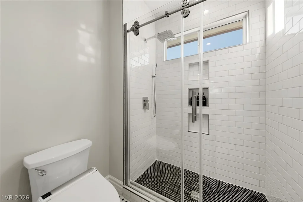 2438 Tour Edition, Henderson, NV 89074