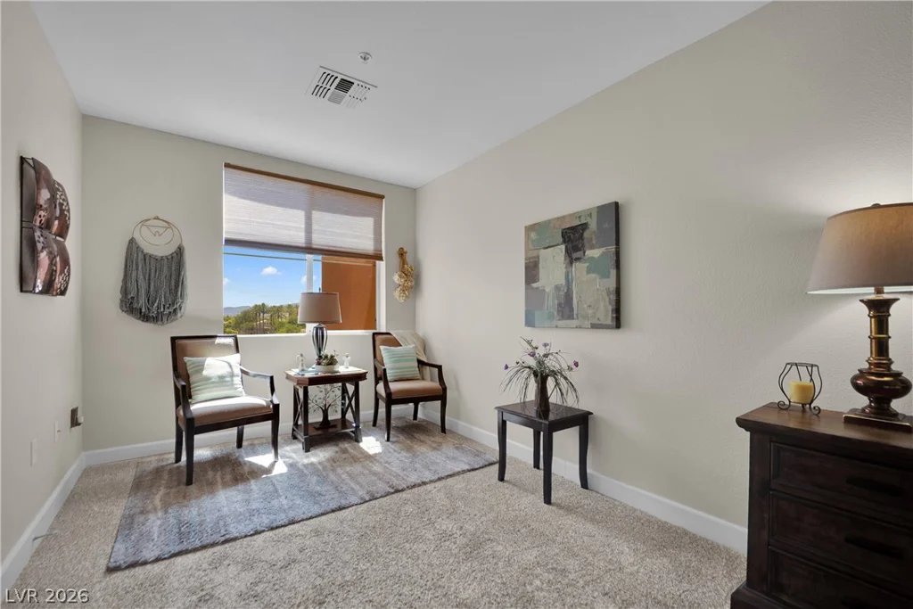 83 Agate, Las Vegas, NV 89123