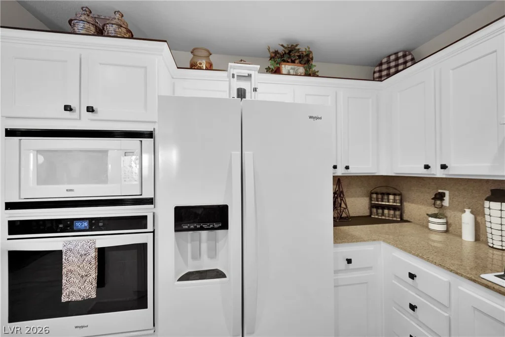 83 Agate, Las Vegas, NV 89123