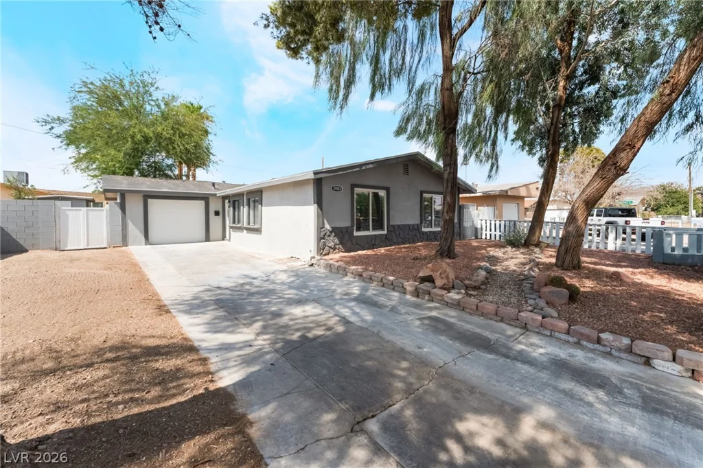 3903 Sequoia, Las Vegas, NV 89110