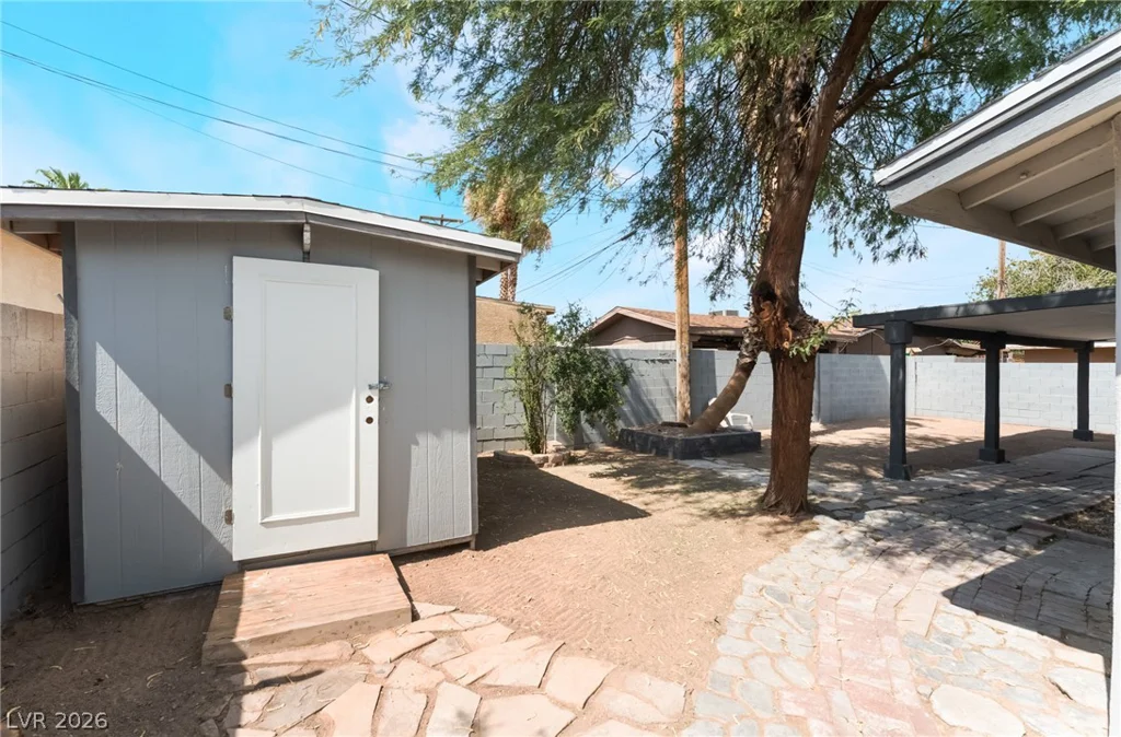 3903 Sequoia, Las Vegas, NV 89110