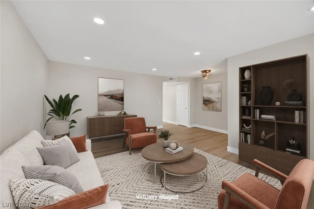 212 Scherer, Las Vegas, NV 89145