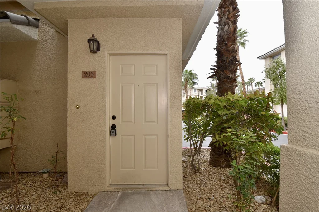 7173 Durango, Las Vegas, NV 89113