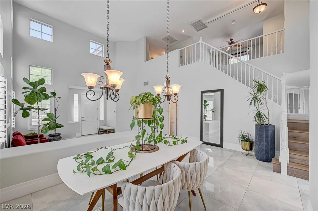 3720 Russell Peterson, Las Vegas, NV 89129