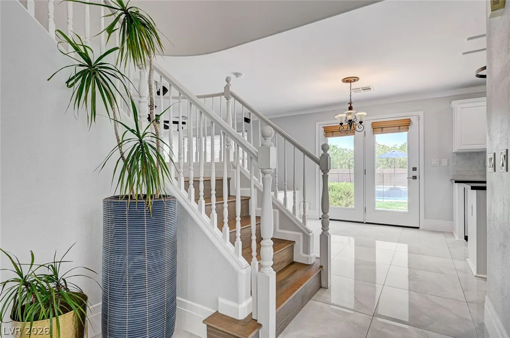 3720 Russell Peterson, Las Vegas, NV 89129