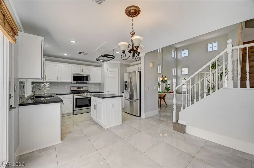 3720 Russell Peterson, Las Vegas, NV 89129