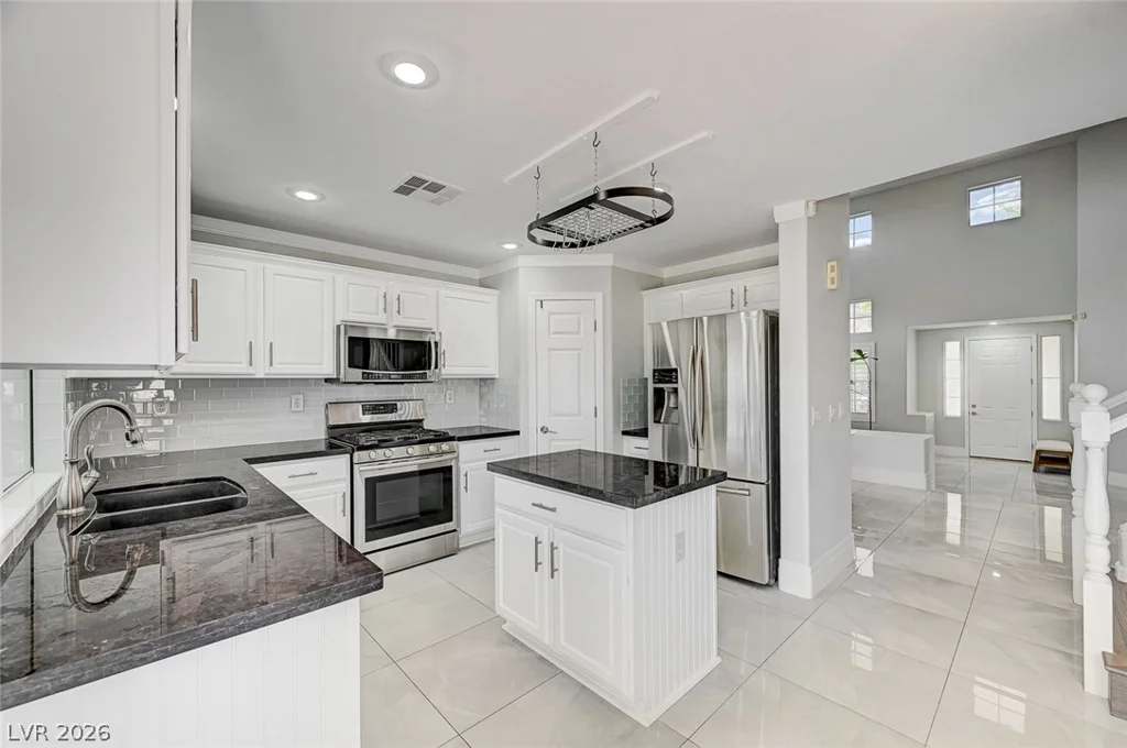 3720 Russell Peterson, Las Vegas, NV 89129