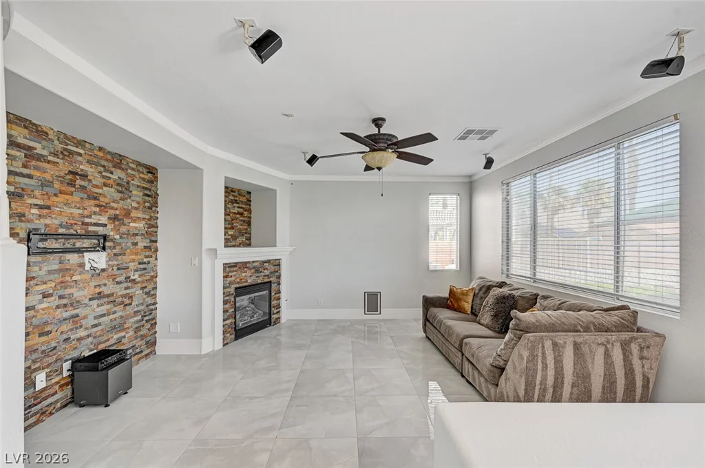 3720 Russell Peterson, Las Vegas, NV 89129