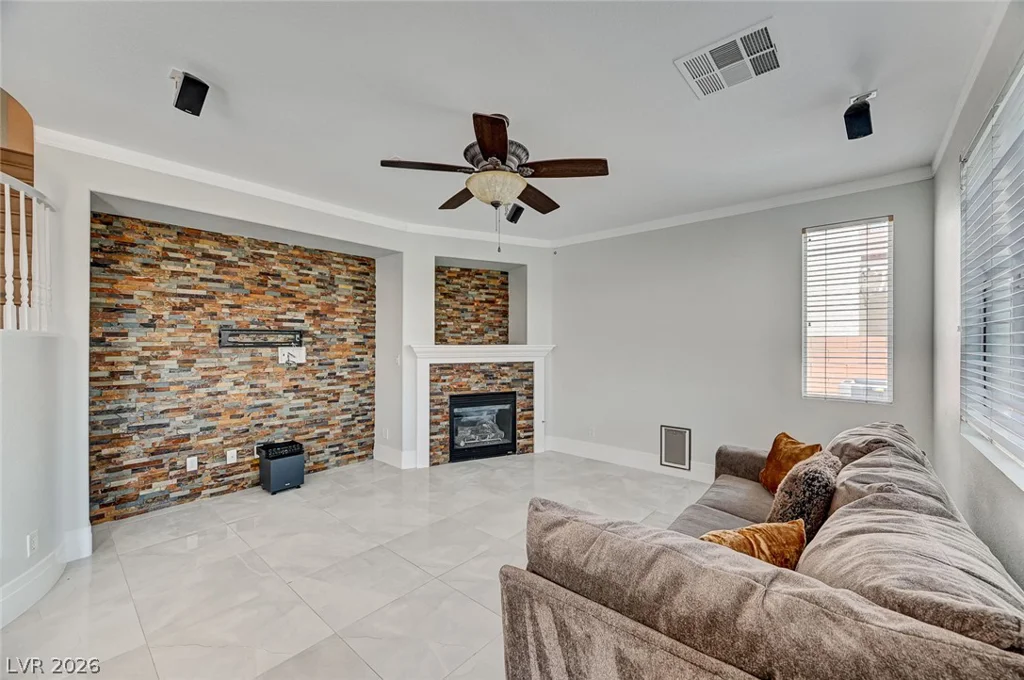 3720 Russell Peterson, Las Vegas, NV 89129