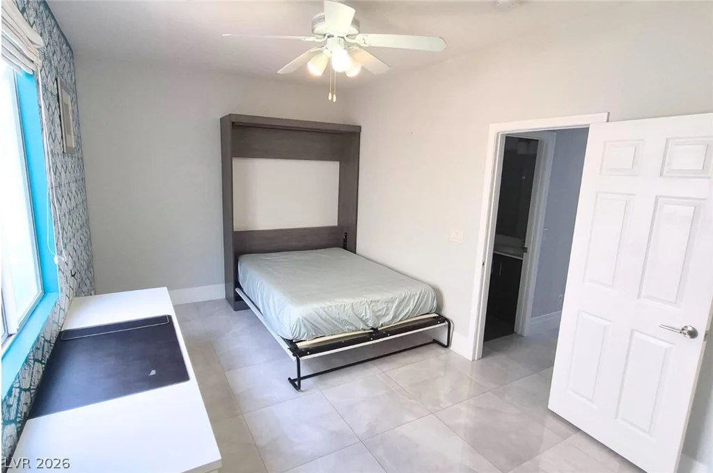 3720 Russell Peterson, Las Vegas, NV 89129