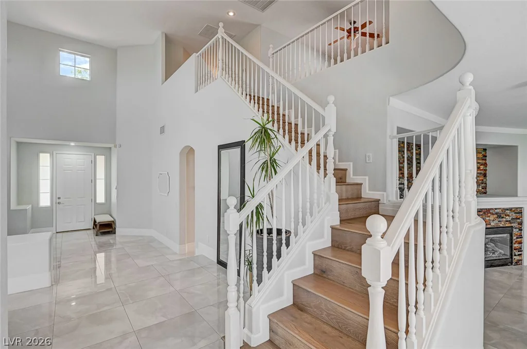 3720 Russell Peterson, Las Vegas, NV 89129