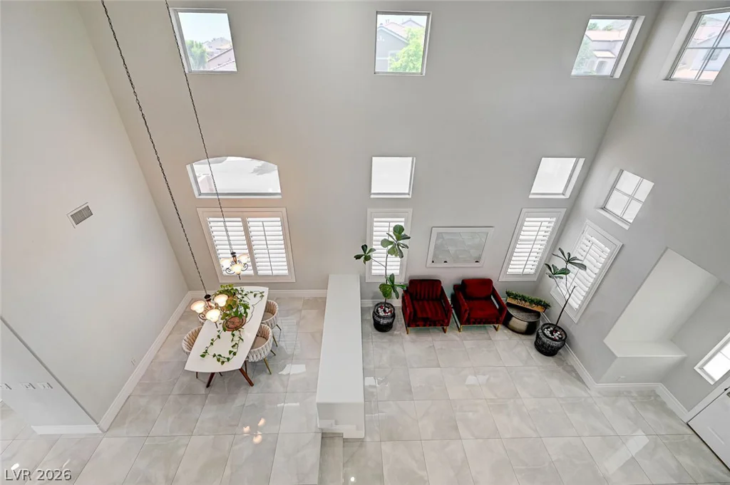 3720 Russell Peterson, Las Vegas, NV 89129