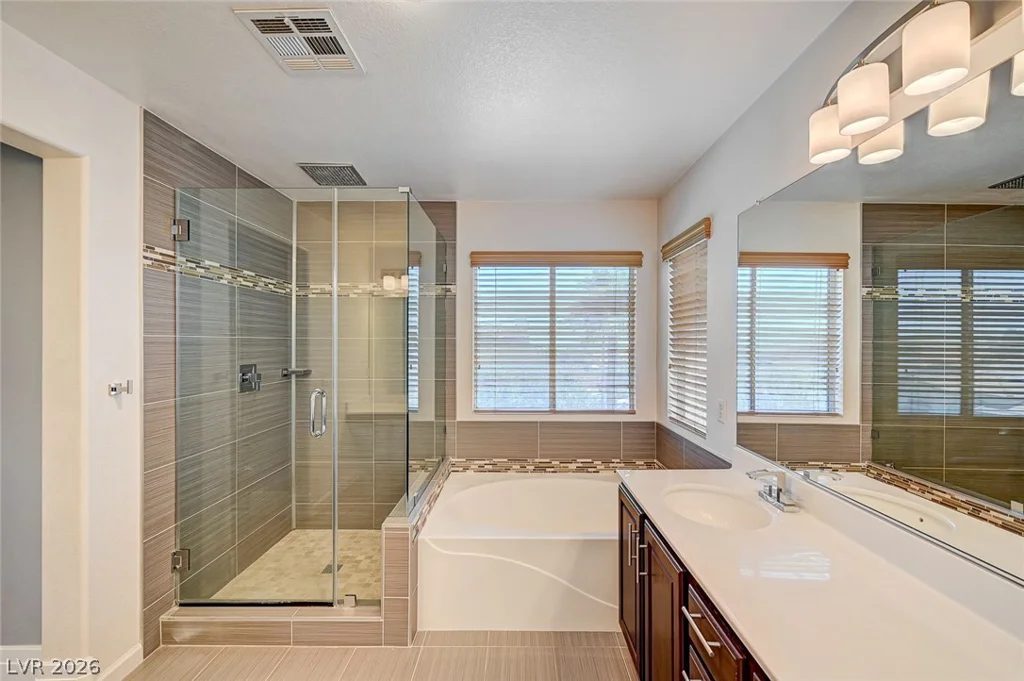 3720 Russell Peterson, Las Vegas, NV 89129