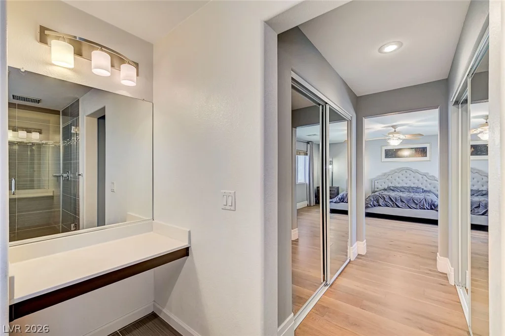 3720 Russell Peterson, Las Vegas, NV 89129