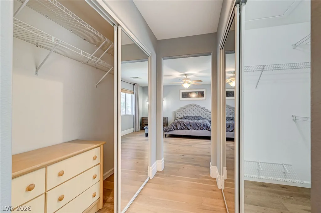 3720 Russell Peterson, Las Vegas, NV 89129