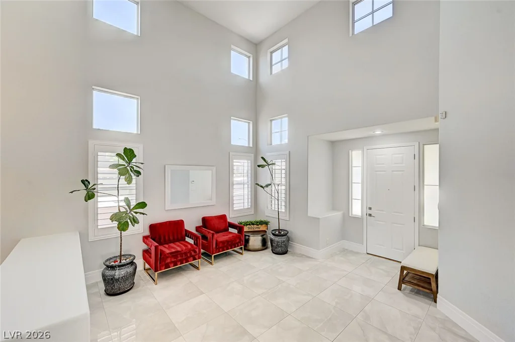 3720 Russell Peterson, Las Vegas, NV 89129