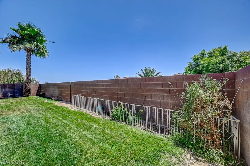 3720 Russell Peterson, Las Vegas, NV 89129