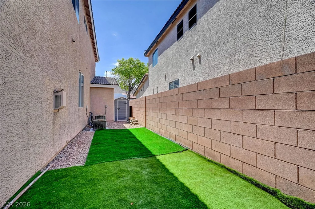 3720 Russell Peterson, Las Vegas, NV 89129
