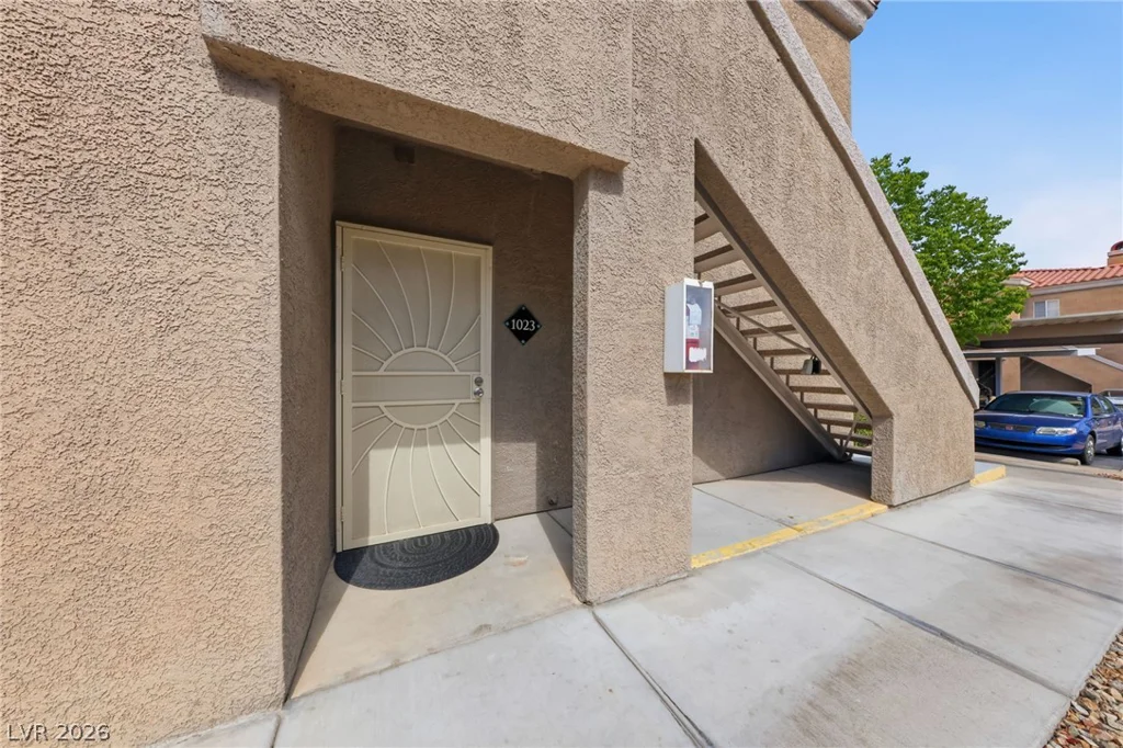 5525 Flamingo, Las Vegas, NV 89103