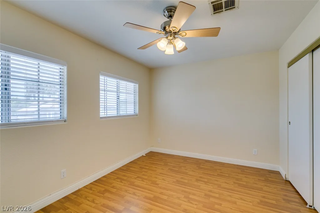 6804 White Lakes, Las Vegas, NV 89130
