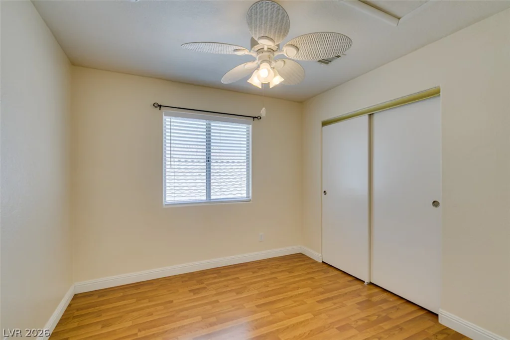 6804 White Lakes, Las Vegas, NV 89130