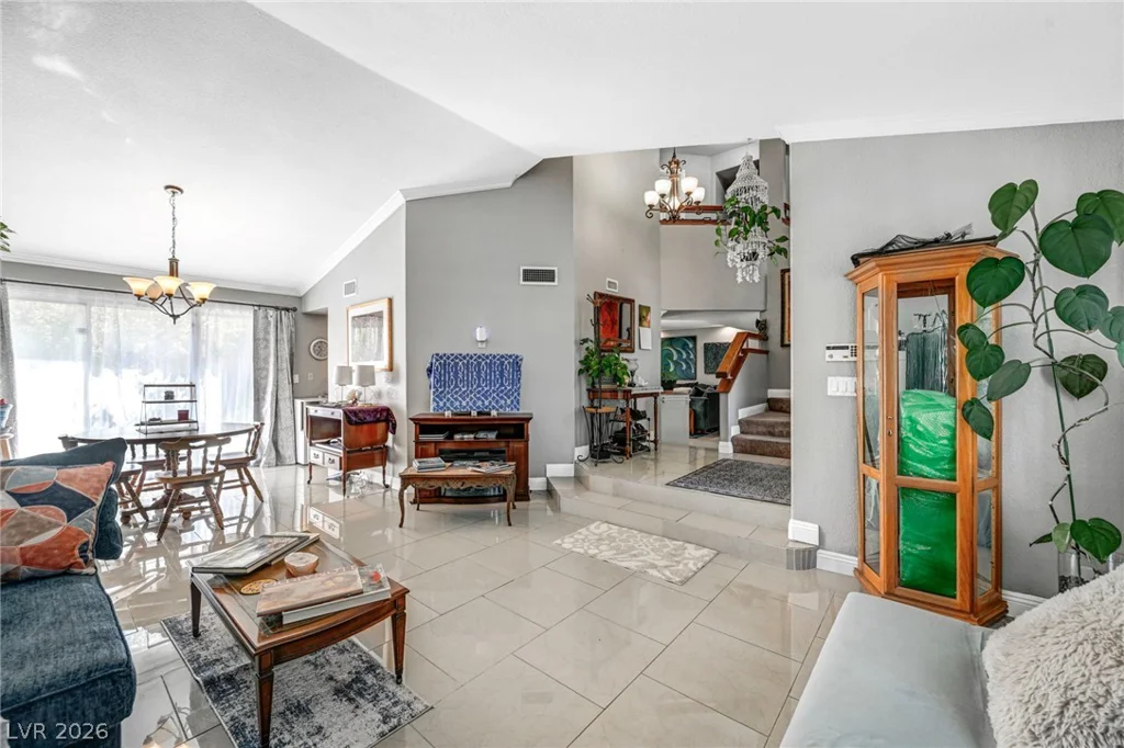 390 Rushing Creek, Henderson, NV 89014