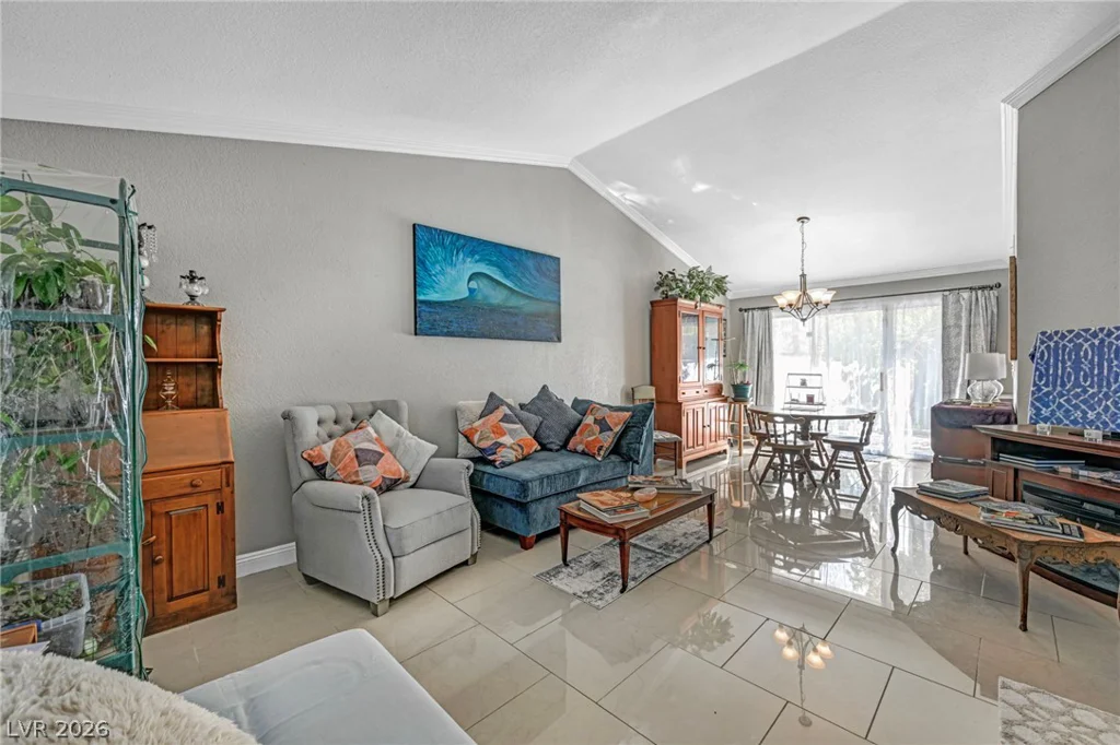 390 Rushing Creek, Henderson, NV 89014