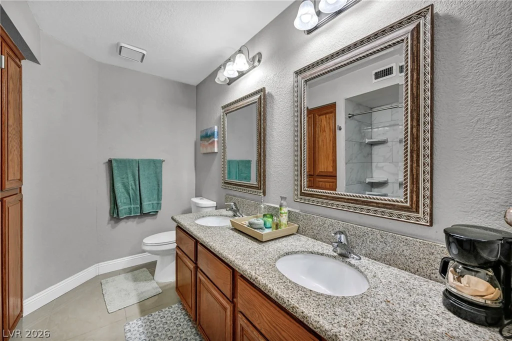 390 Rushing Creek, Henderson, NV 89014
