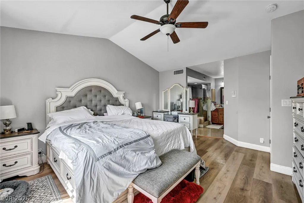 390 Rushing Creek, Henderson, NV 89014