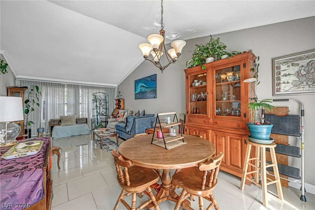 390 Rushing Creek, Henderson, NV 89014