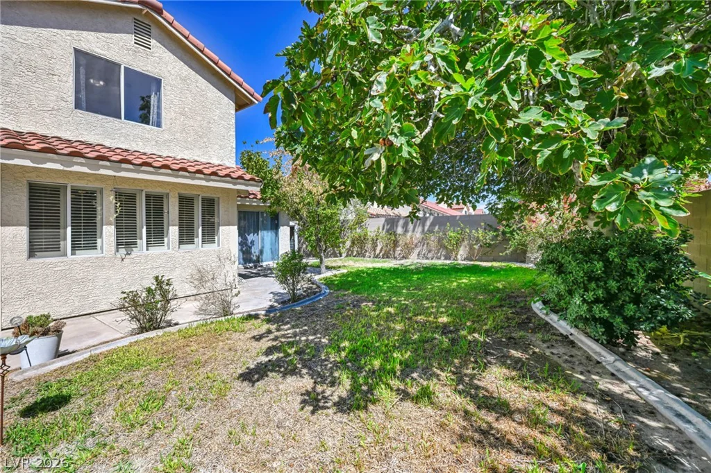 390 Rushing Creek, Henderson, NV 89014