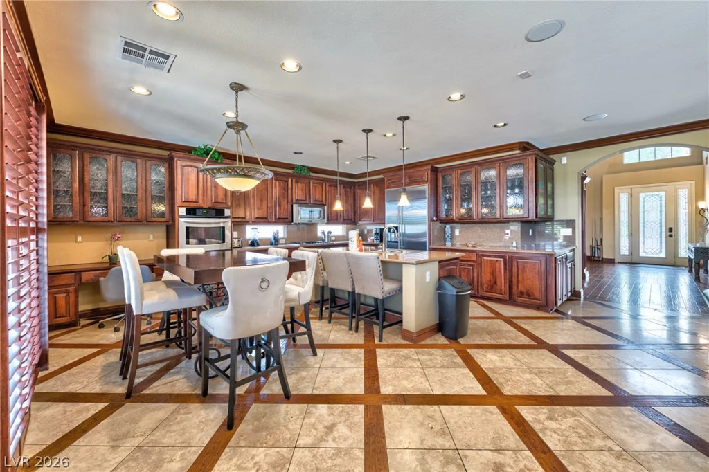 7210 El Malpais, Las Vegas, NV 89118