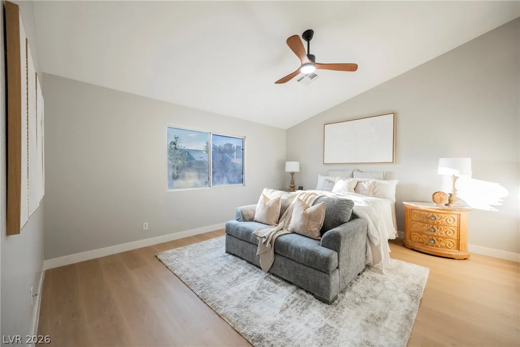 7240 Tealwood, Las Vegas, NV 89131