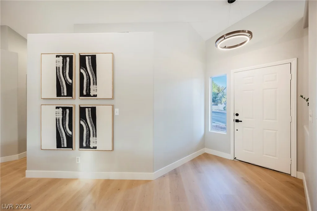 7240 Tealwood, Las Vegas, NV 89131