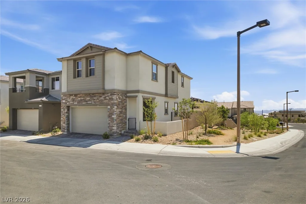 180 Cinder Cone Lane, Las Vegas, NV 89138