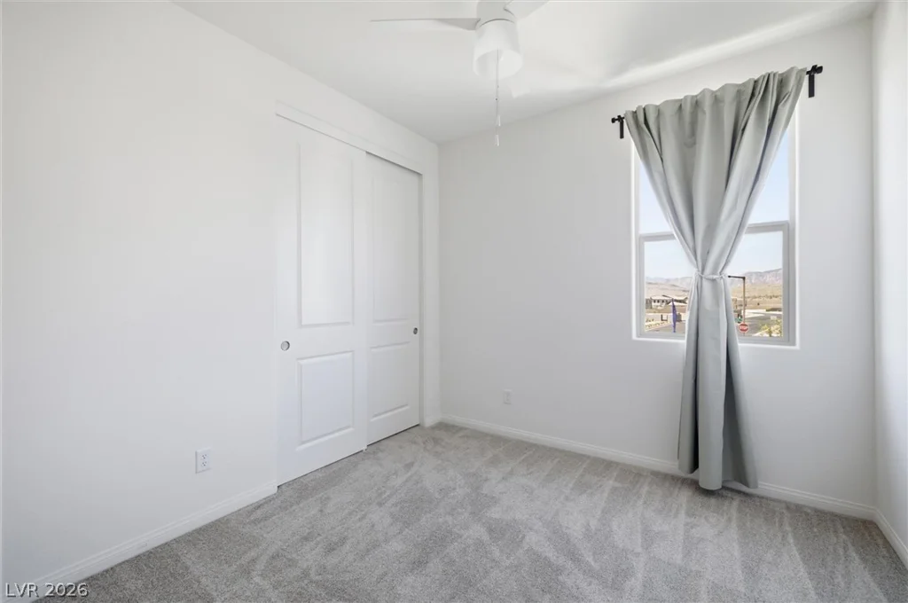 180 Cinder Cone Lane, Las Vegas, NV 89138