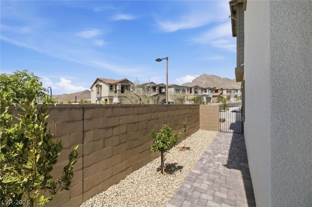 180 Cinder Cone Lane, Las Vegas, NV 89138