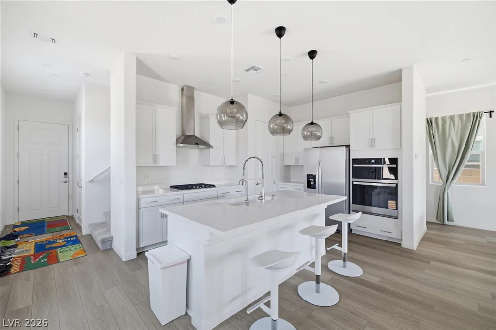 180 Cinder Cone Lane, Las Vegas, NV 89138