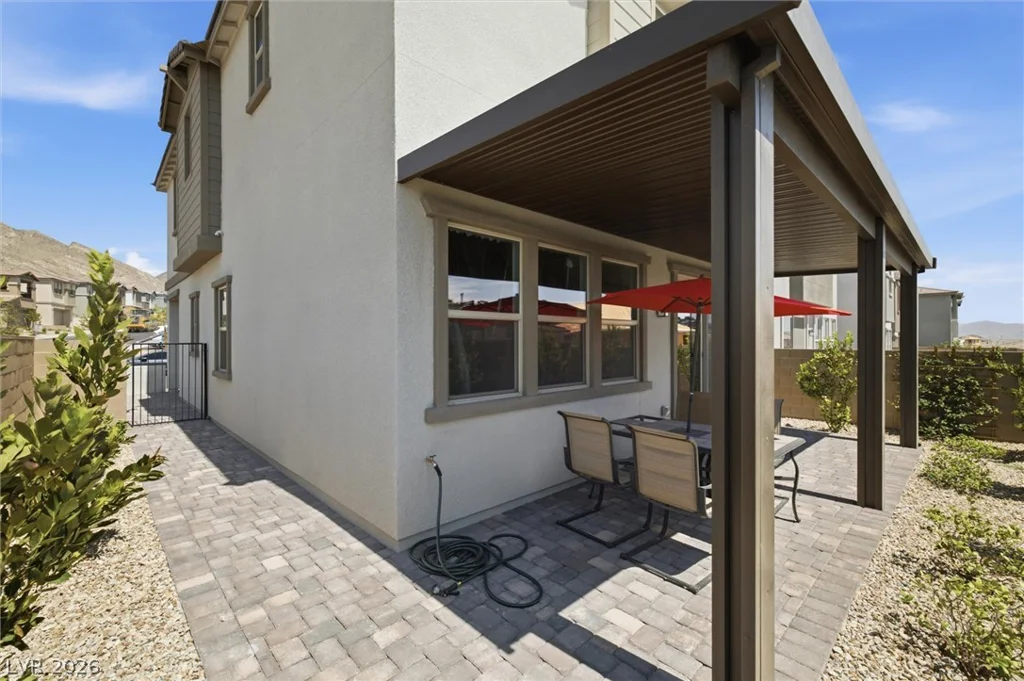 180 Cinder Cone Lane, Las Vegas, NV 89138