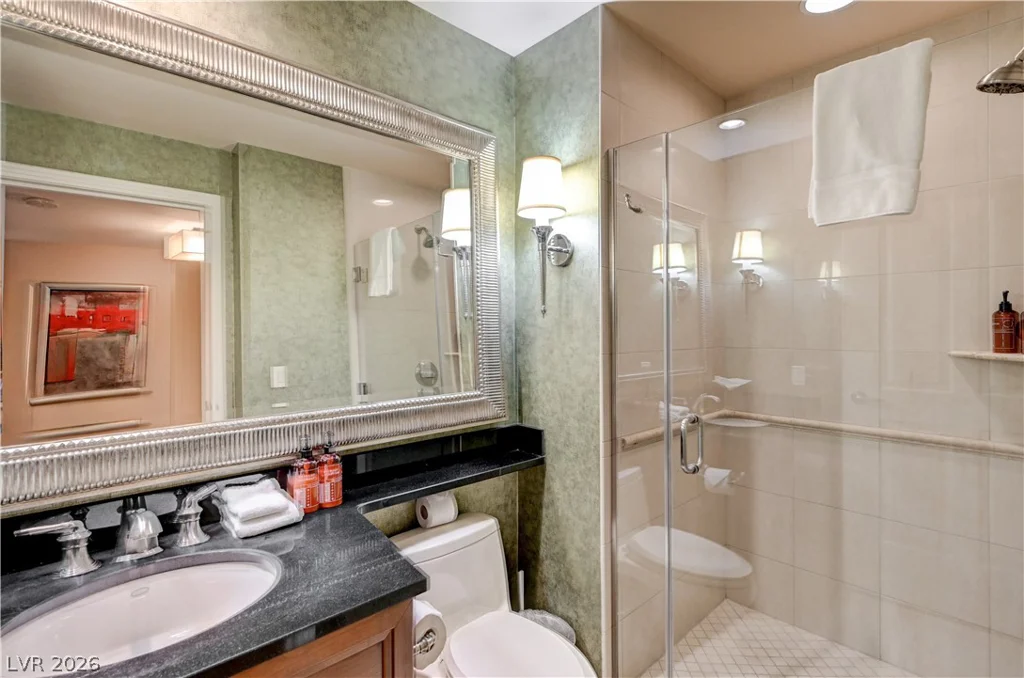125 HARMON, Las Vegas, NV 89109