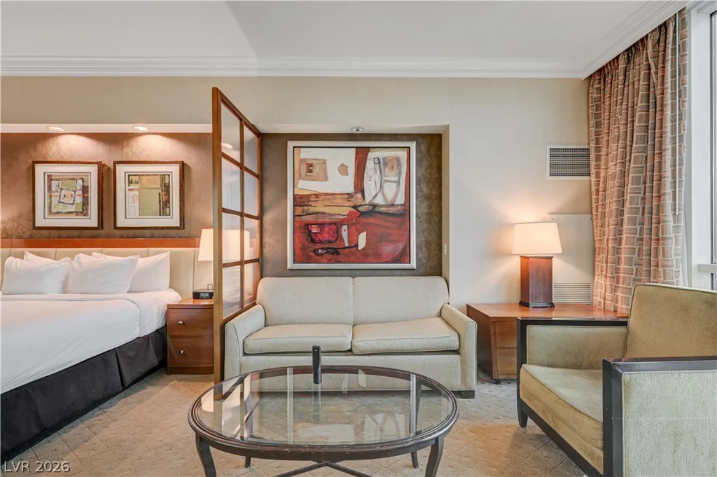 125 HARMON, Las Vegas, NV 89109