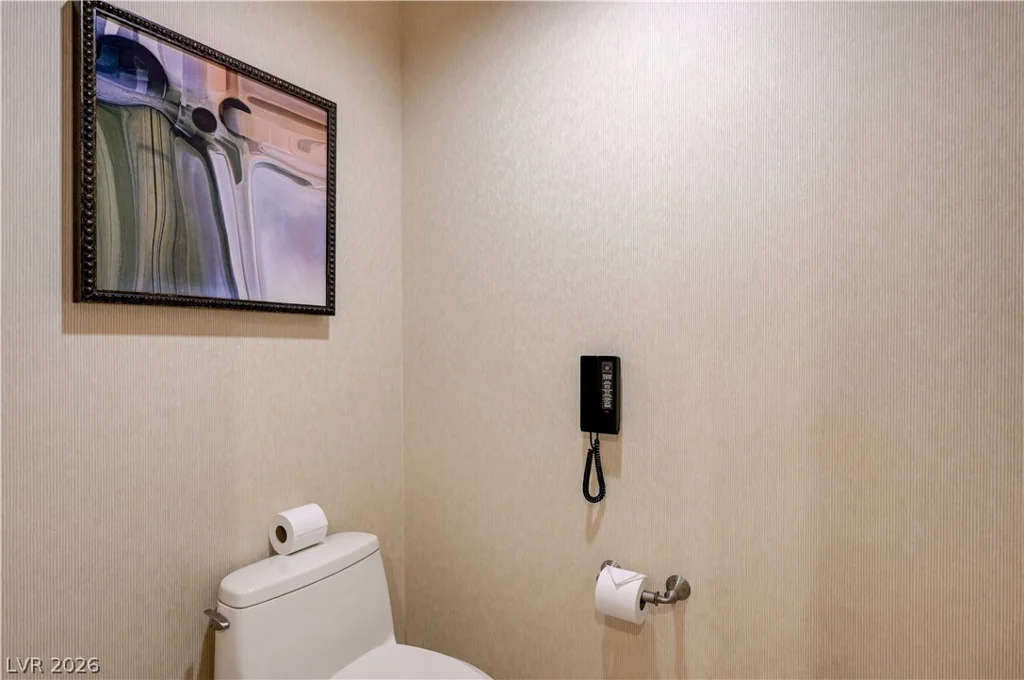 125 HARMON, Las Vegas, NV 89109