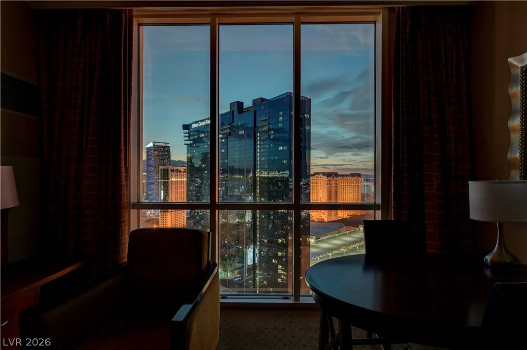 125 HARMON, Las Vegas, NV 89109