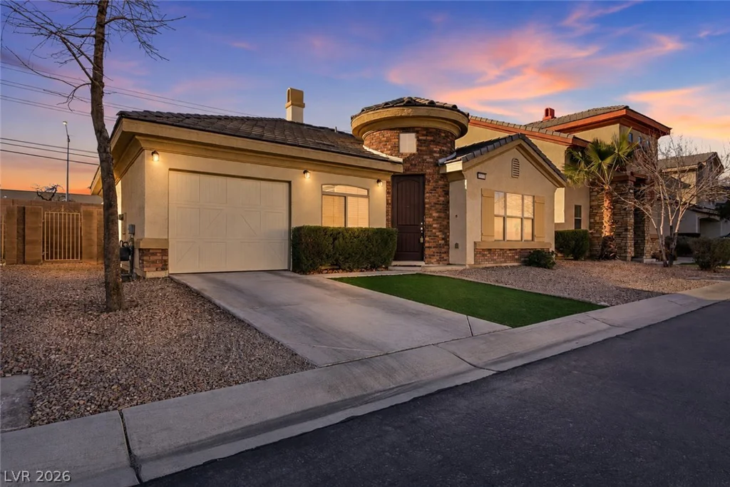 7383 Lionheart, Las Vegas, NV 89123