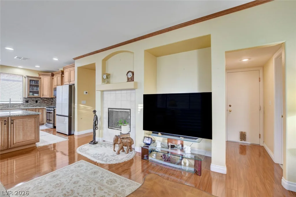 1131 Laguna Park, Las Vegas, NV 89110
